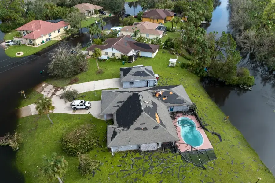 How To Choose The Right Material For Your Roof Replacement in Herndon, KY How To Choose The Right Material For Your Roof Replacement in Herndon, KY
