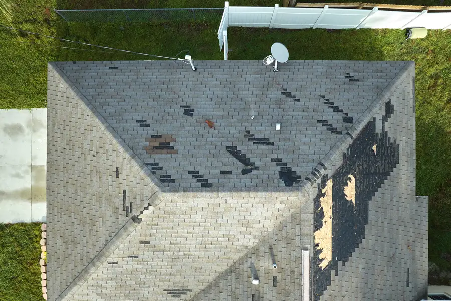 How To Identify Common Roof Repair Issues Early in Herndon, KY